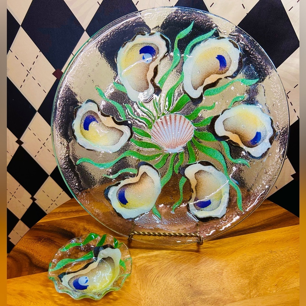 Oyster Shell Motif Fused Glass Platter & Bowl Set — Iridescent Coastal Art Glass - Picture 14 of 16